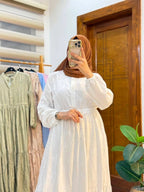 Robe brodé