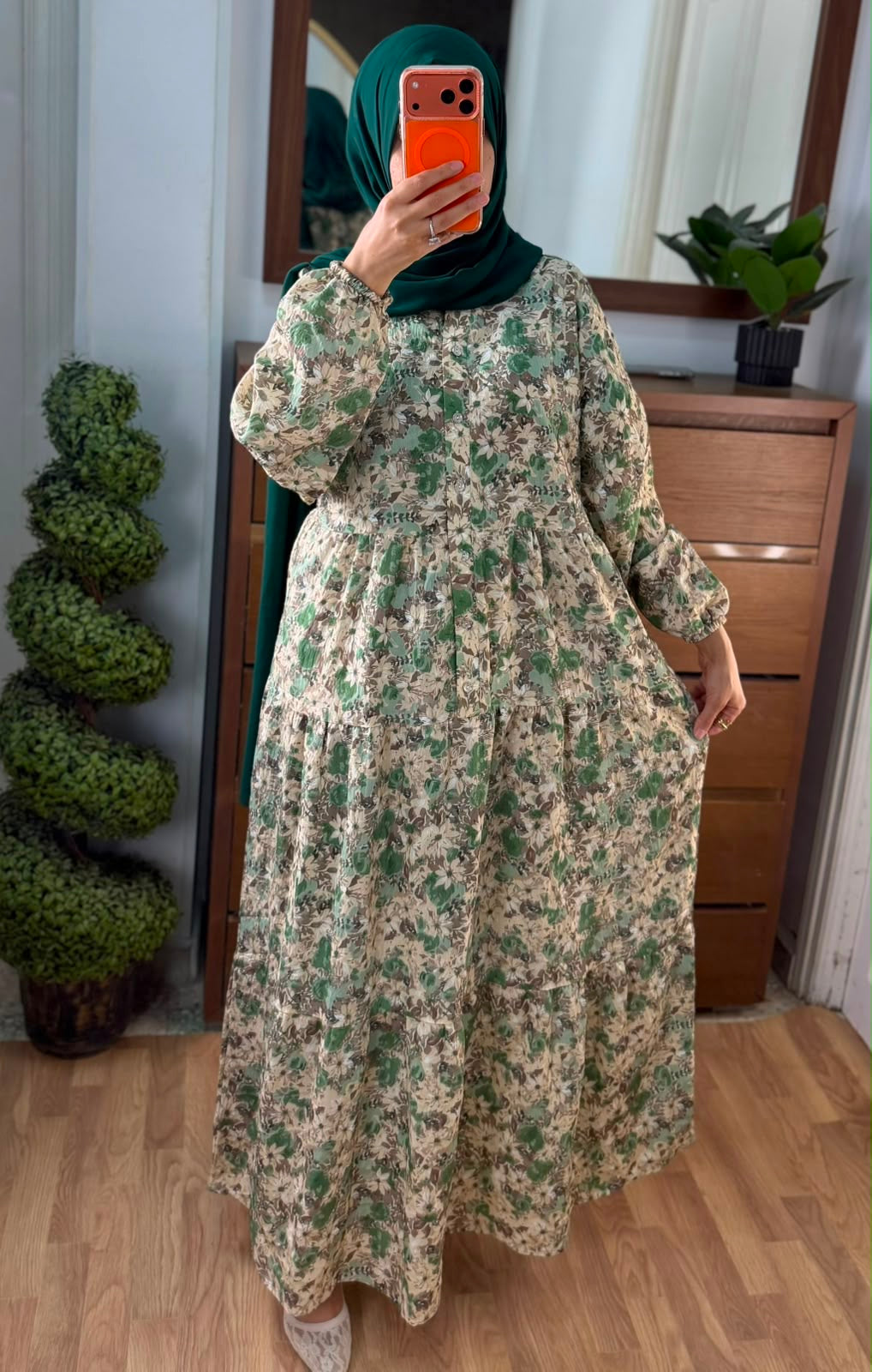 Robe Zahra