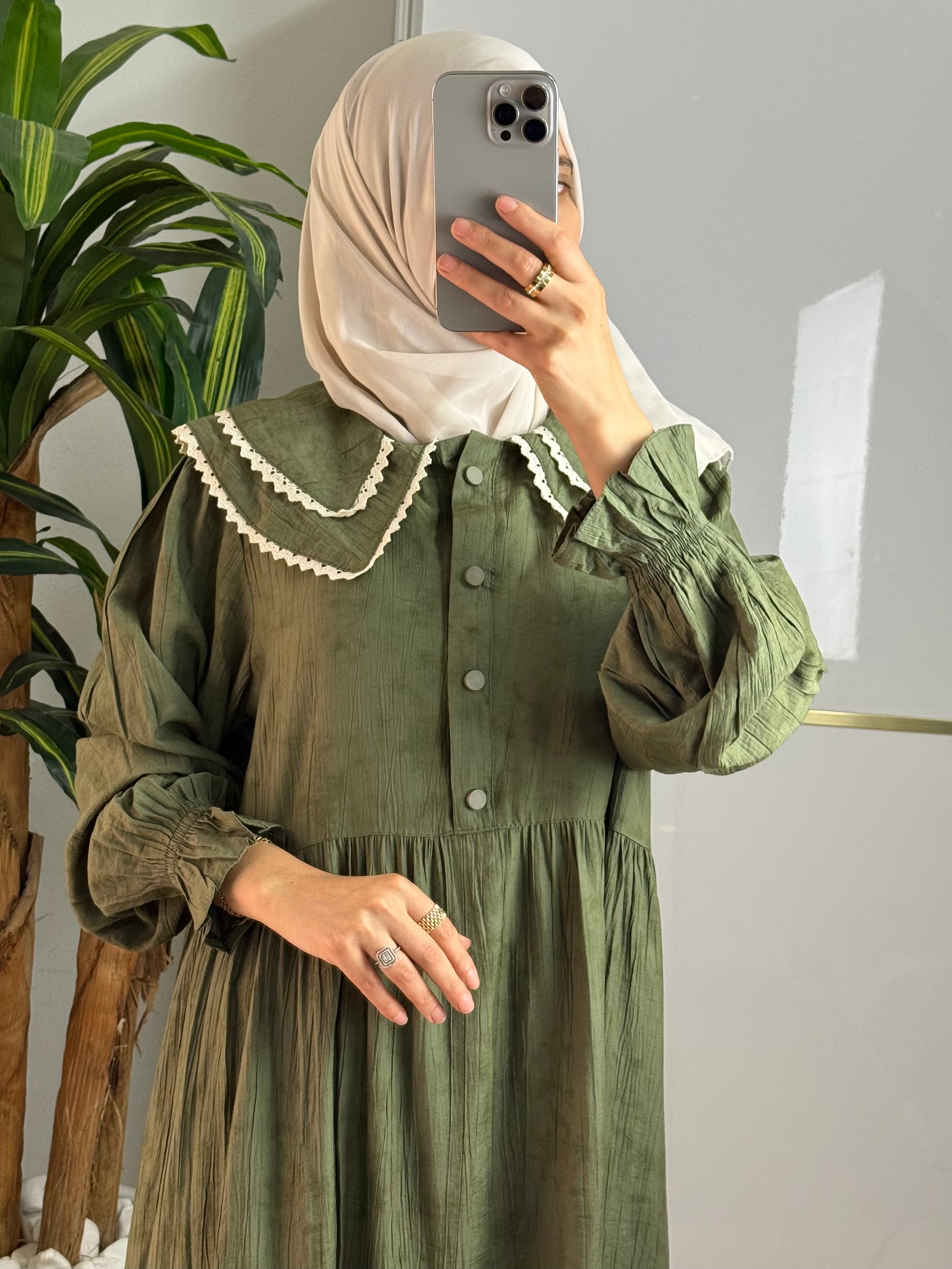 روب نسرين