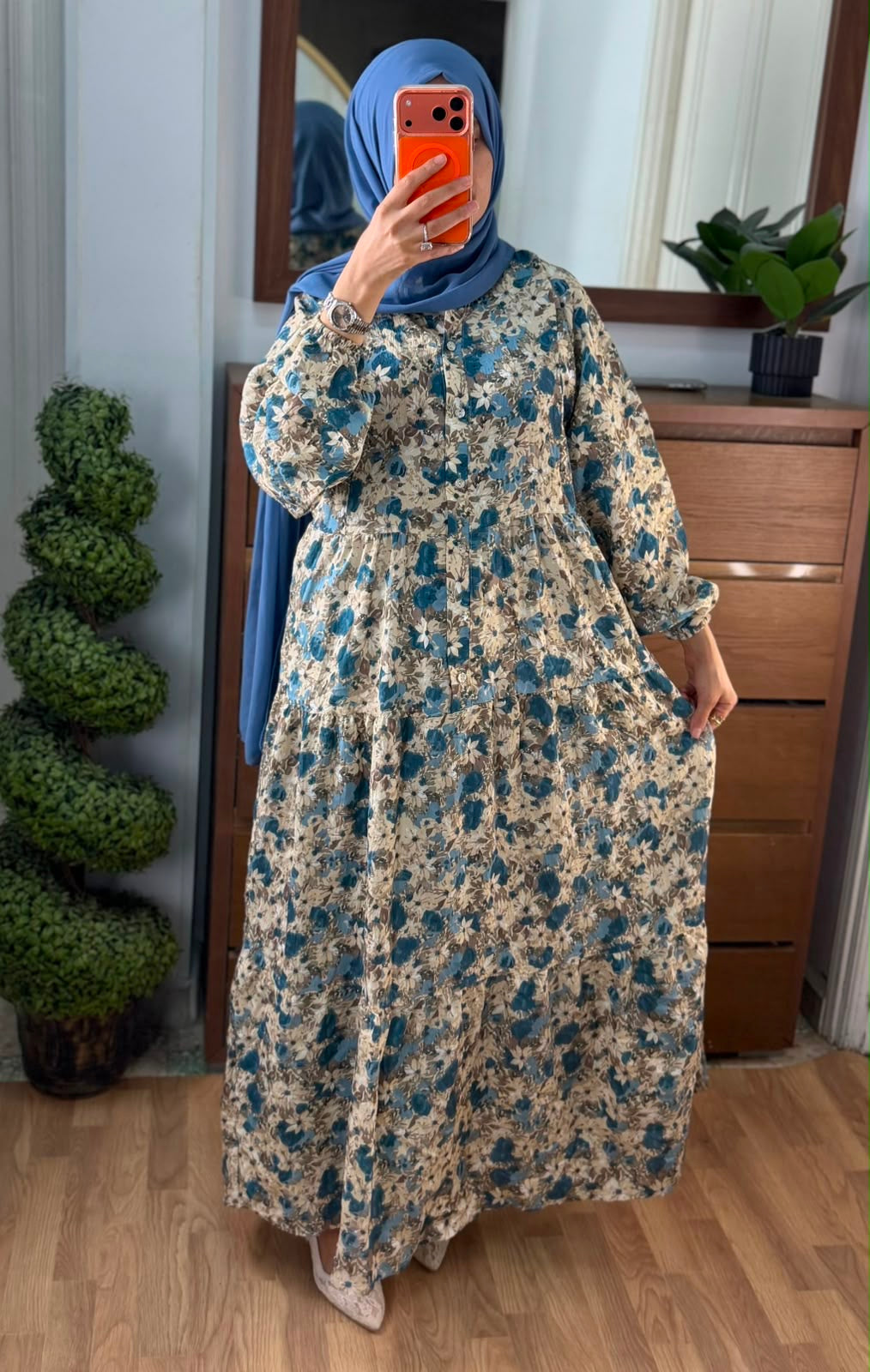 Robe Zahra