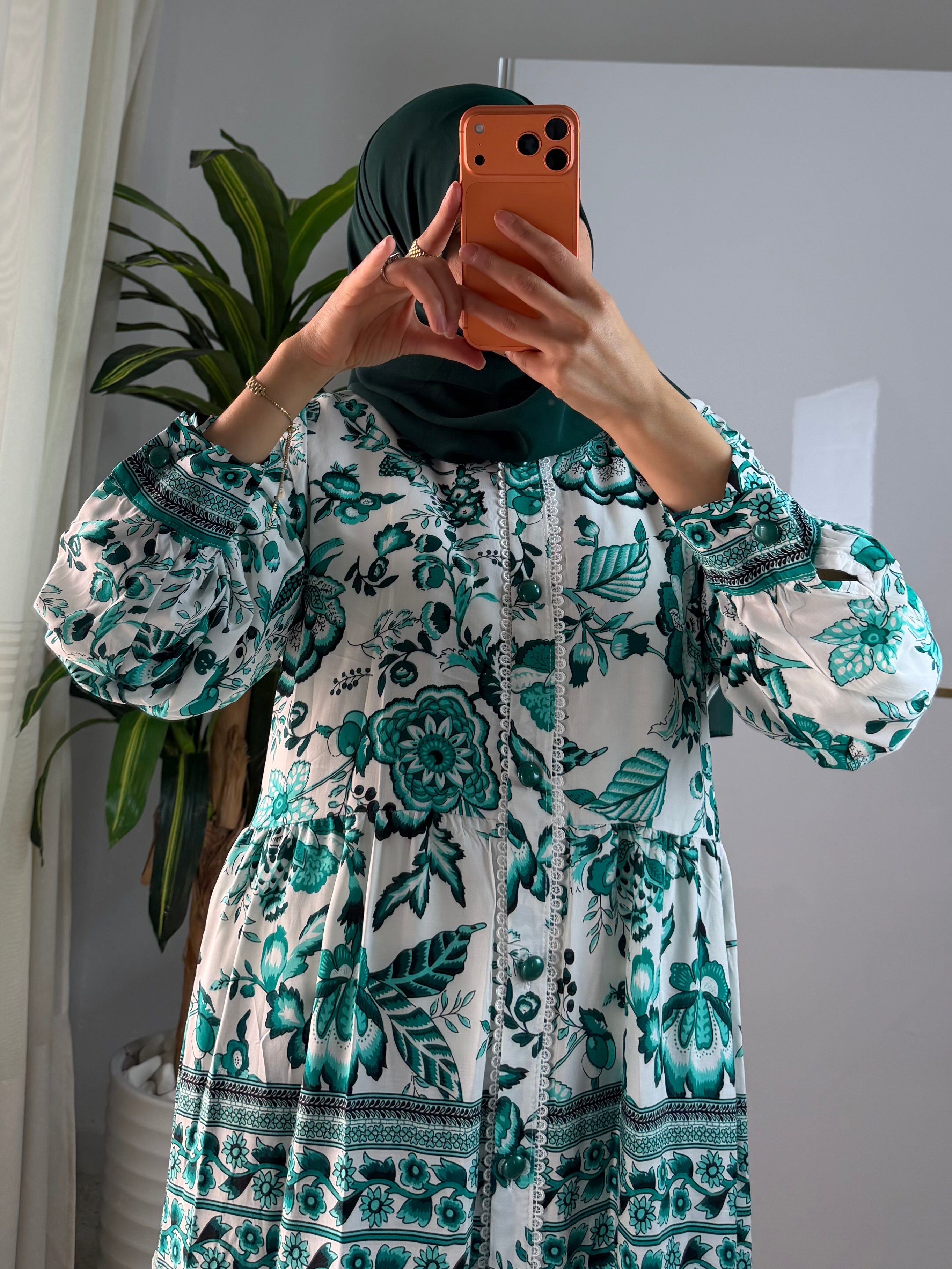 Robe ورقة