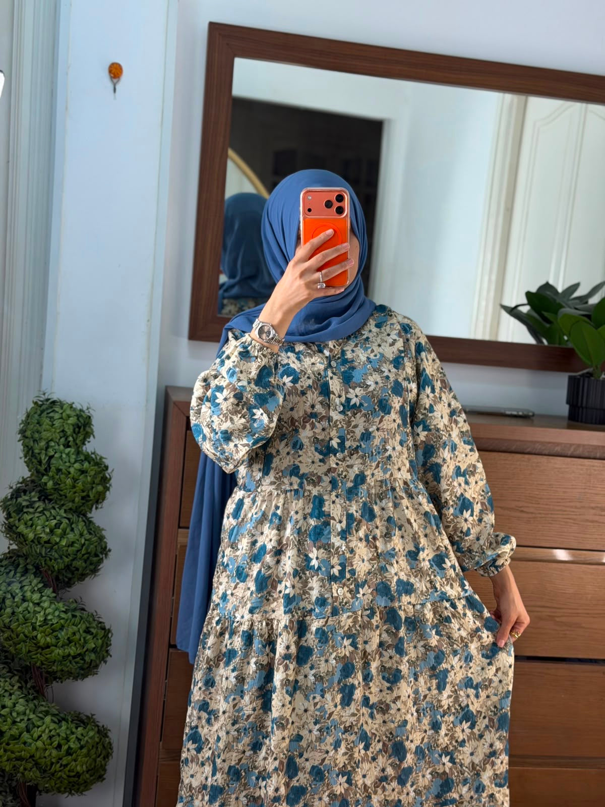 Robe Zahra