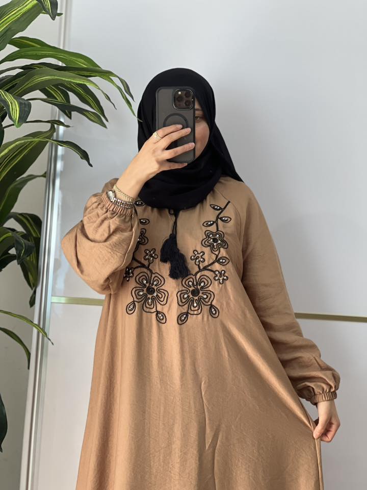 Robe Brodé Touch