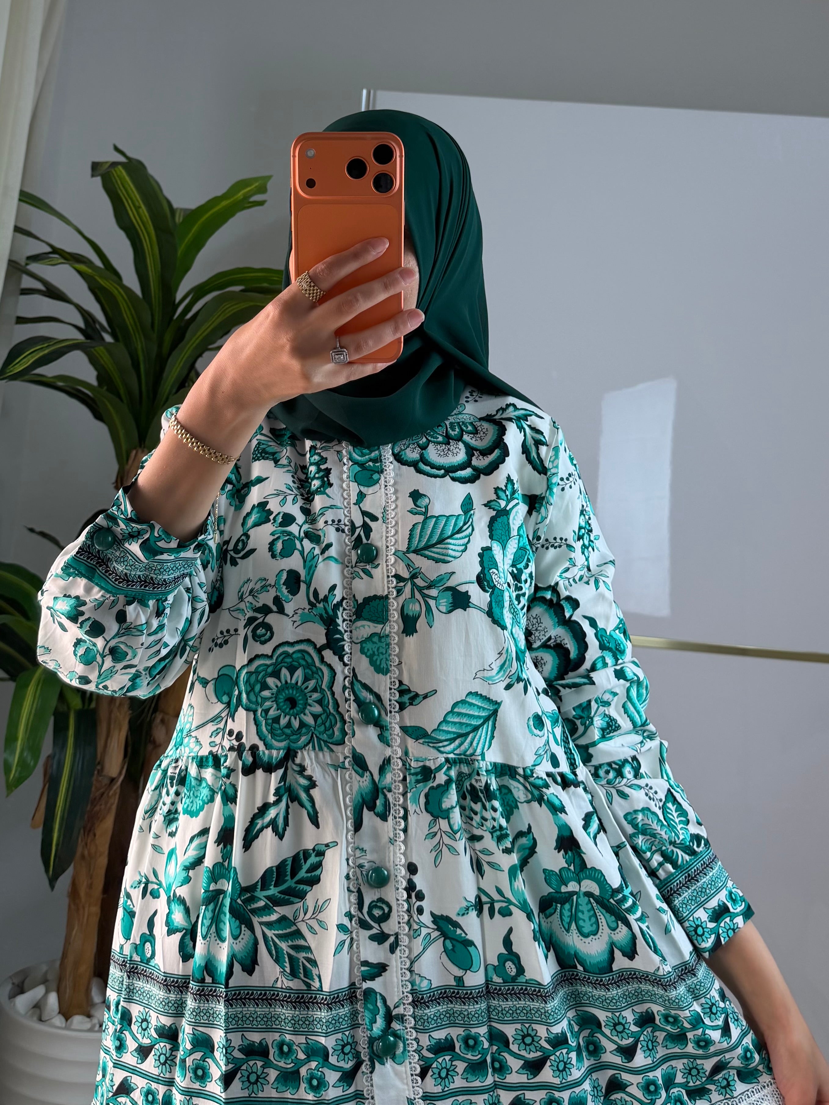 Robe ورقة