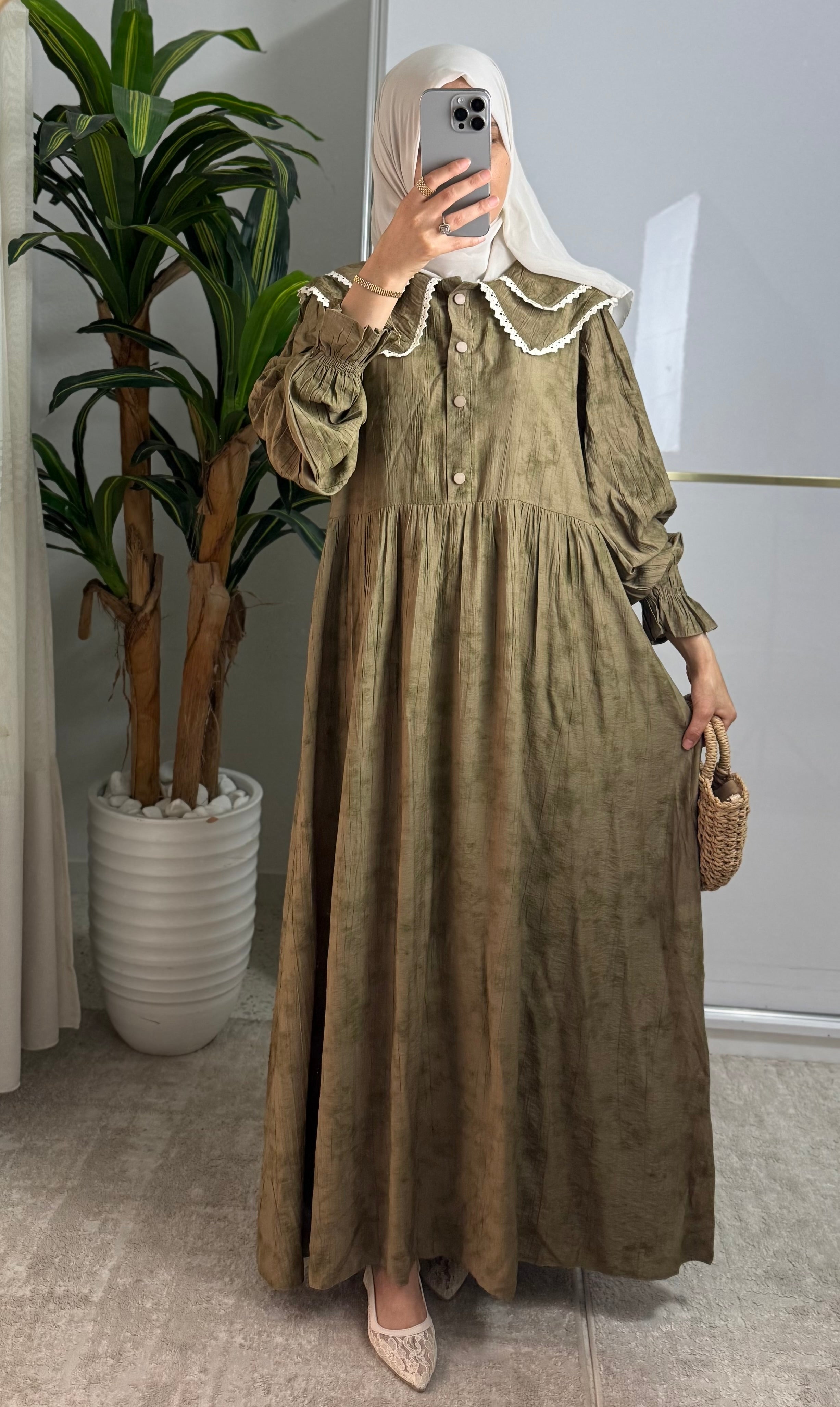 روب نسرين