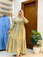 Robe brodé