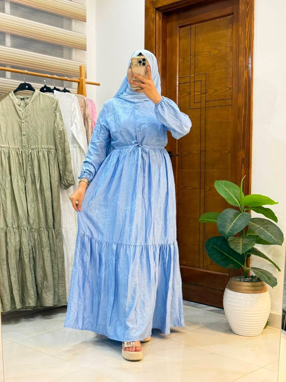 Robe brodé